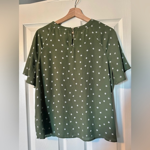 Sara Michelle polka dot top - Picture 2 of 5